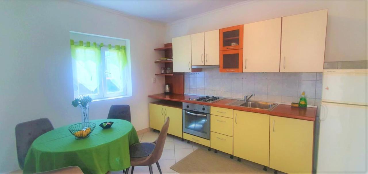 Apartment Fain - Private Parking Zadar Exterior photo