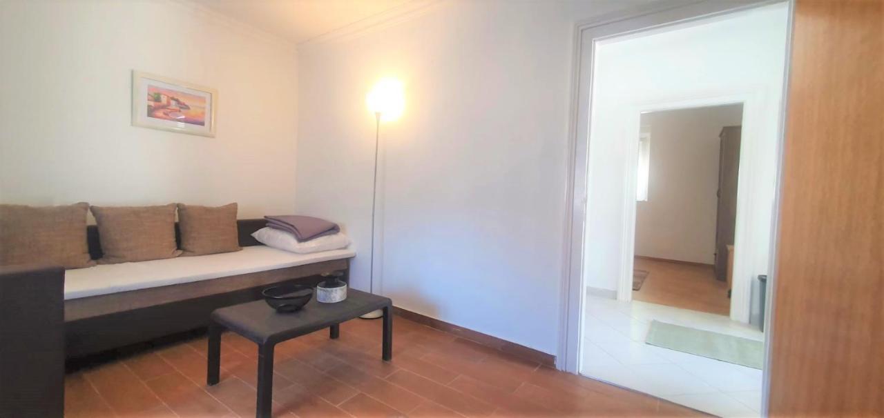 Apartment Fain - Private Parking Zadar Exterior photo